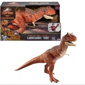 Jurassic World Camp Cretaceous Colossal Carnotaurus Toro